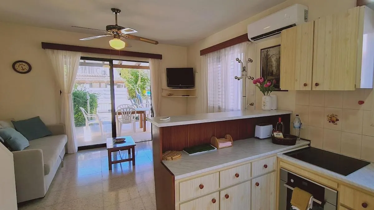 Tatil Evi Stay Sea Gem Apartment Meneou Kıbrıs