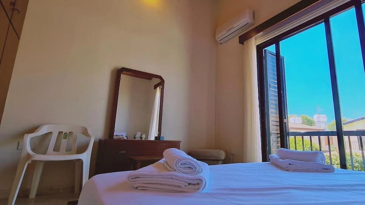 Holiday home Stay Sea Gem Apartment Meneou